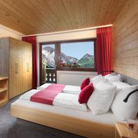 滑雪與登山霍勒斯滕酒店 - 圖克斯