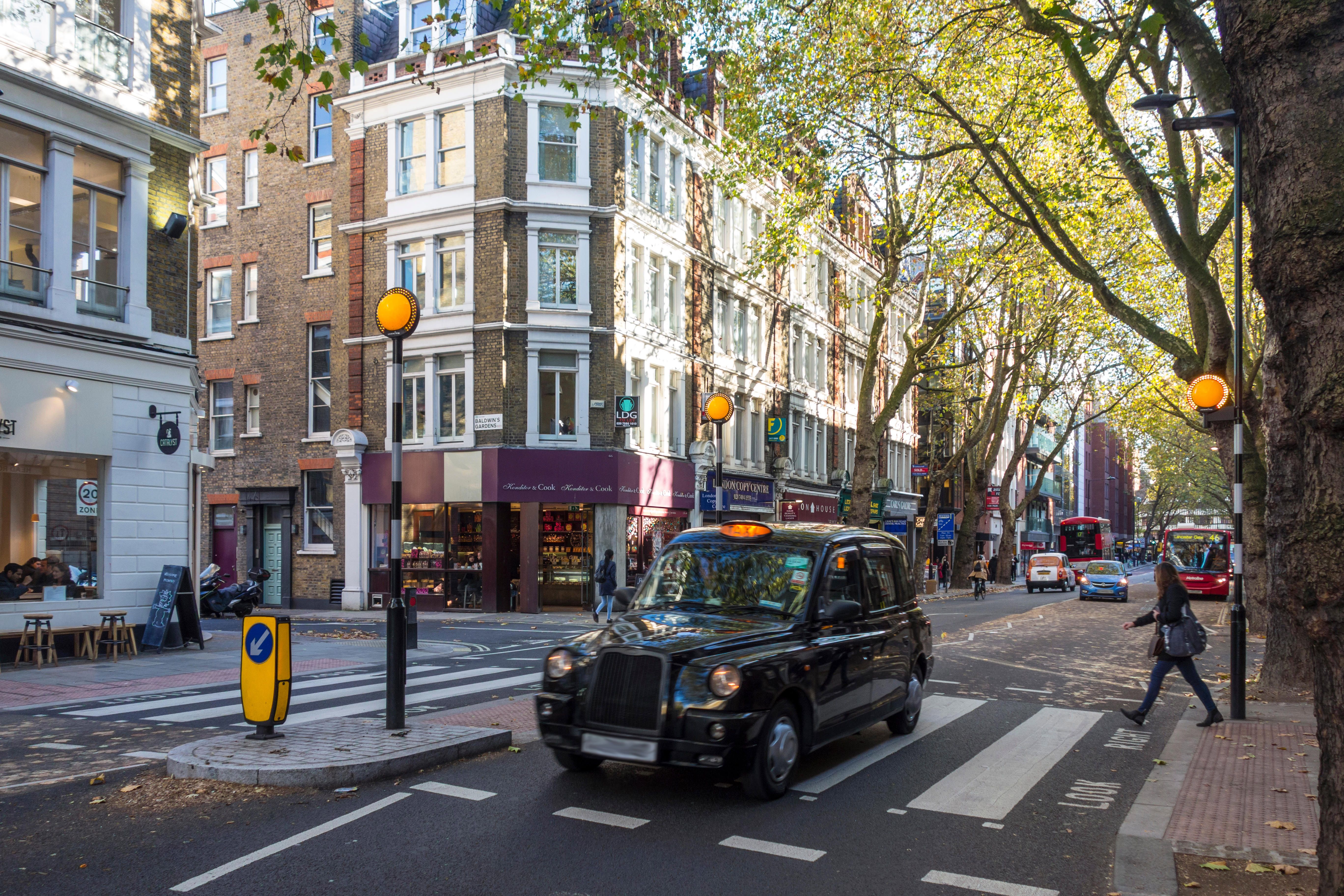 搜索飛往倫敦的便宜機票