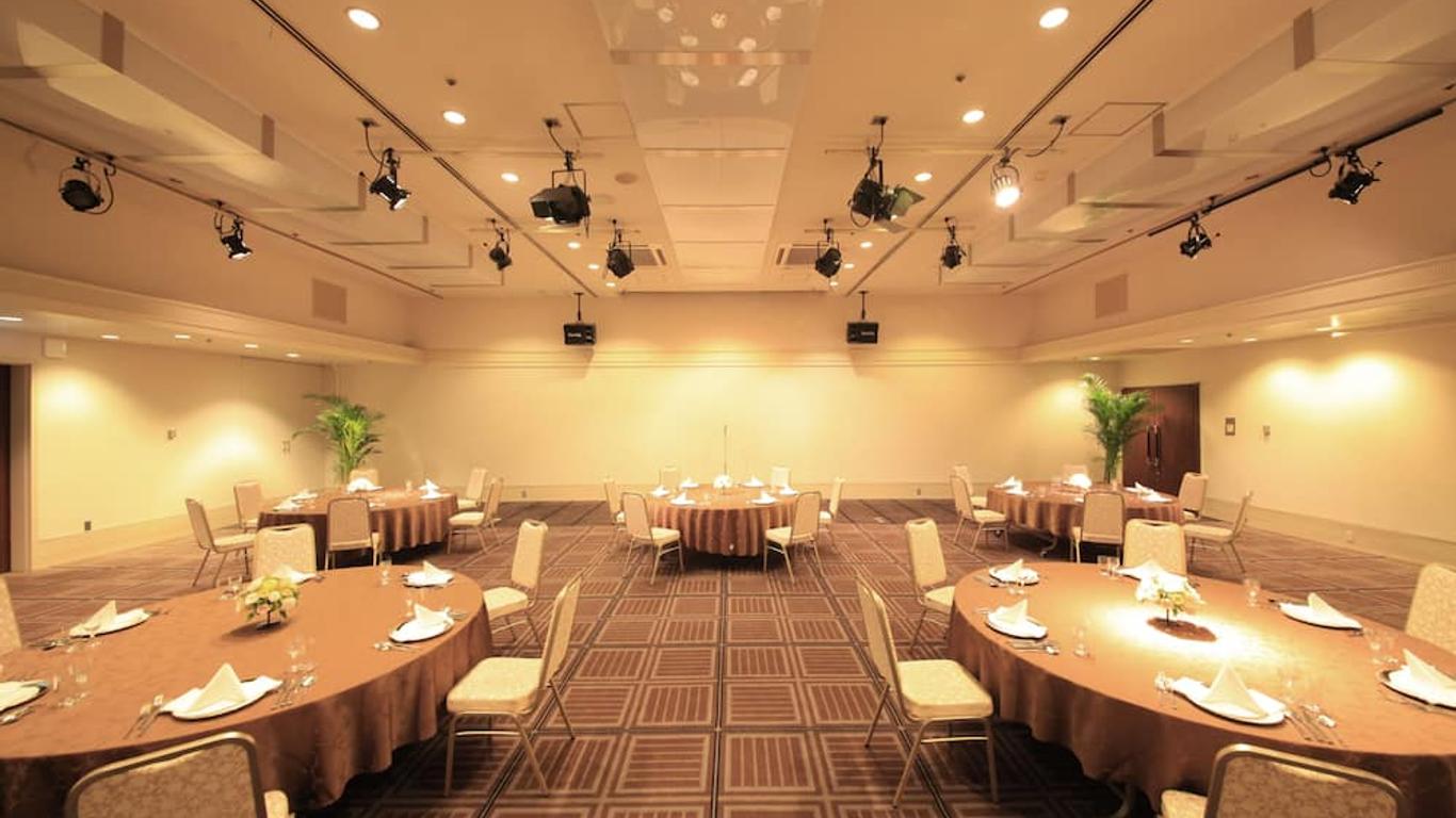 新潟知鄉酒店及會議中心
