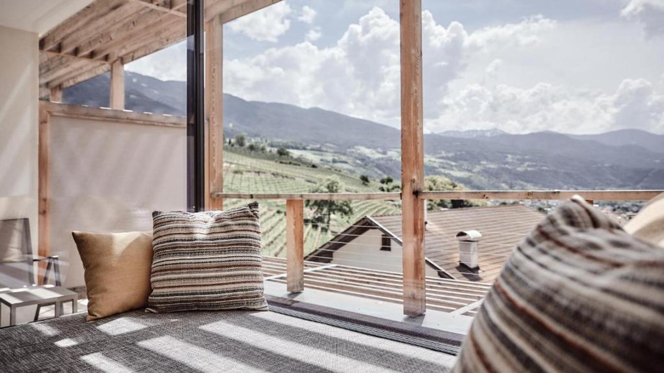 Haller suites and restaurant