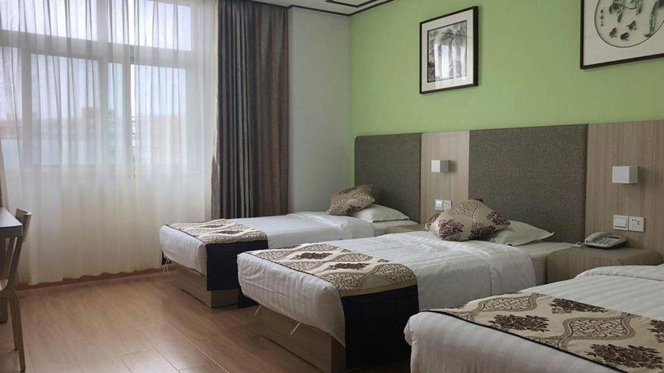 Nongjun Hotel