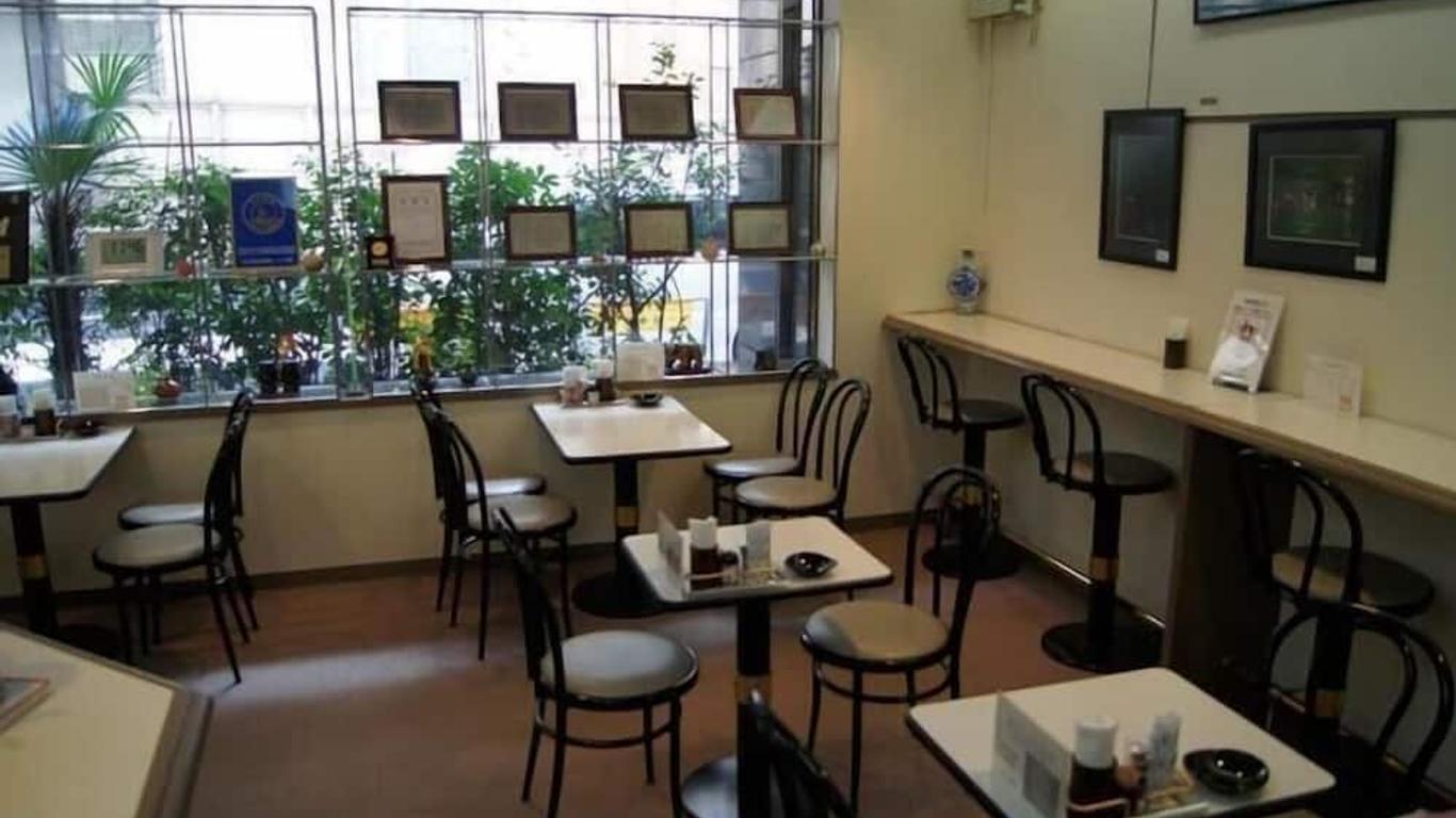 西新宿綠色飯店
