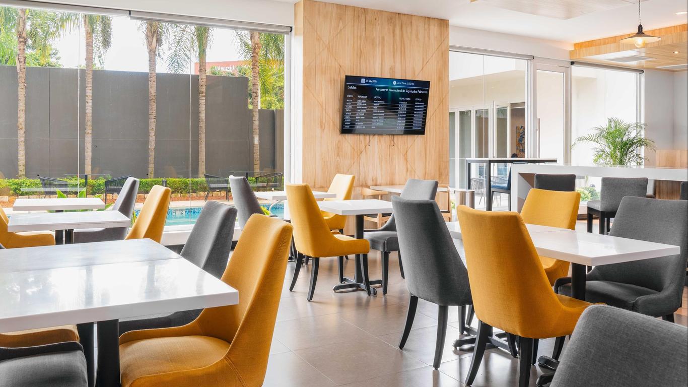 Holiday Inn Express Tegucigalpa - 特古席加巴