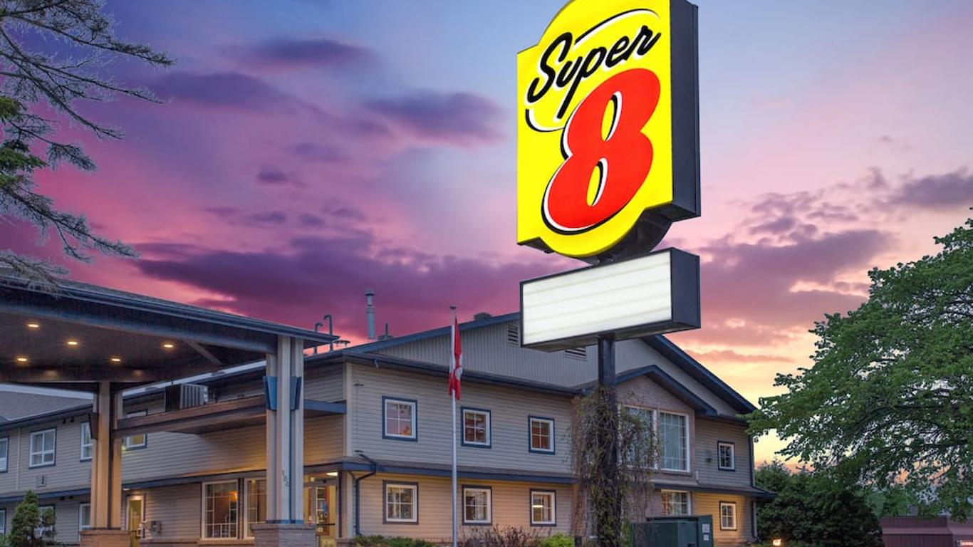 安大略蘇聖瑪麗速 8 酒店 - Sault Ste. 馬力