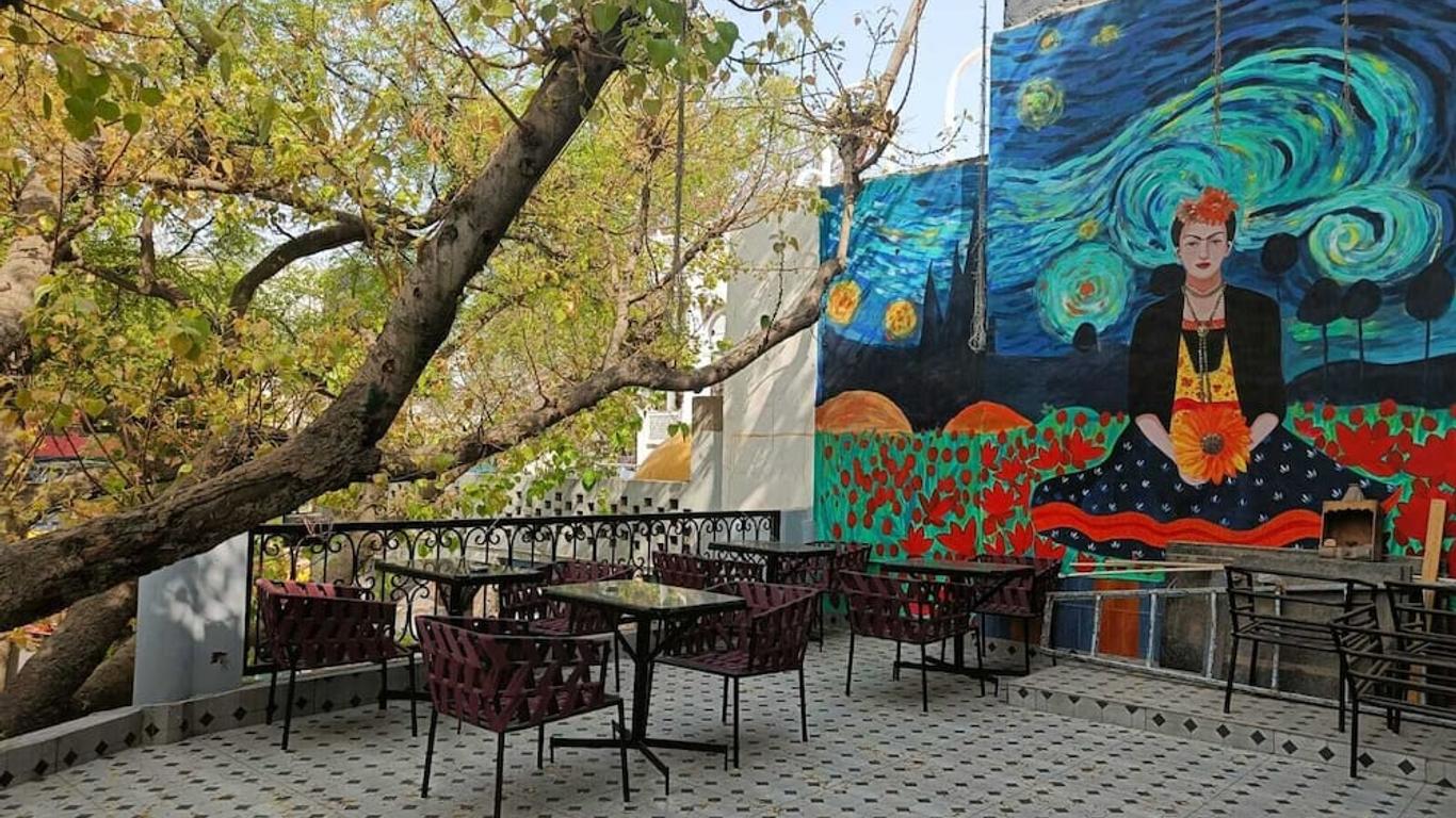 瑪雅酒店暨餐廳 - 阿格拉