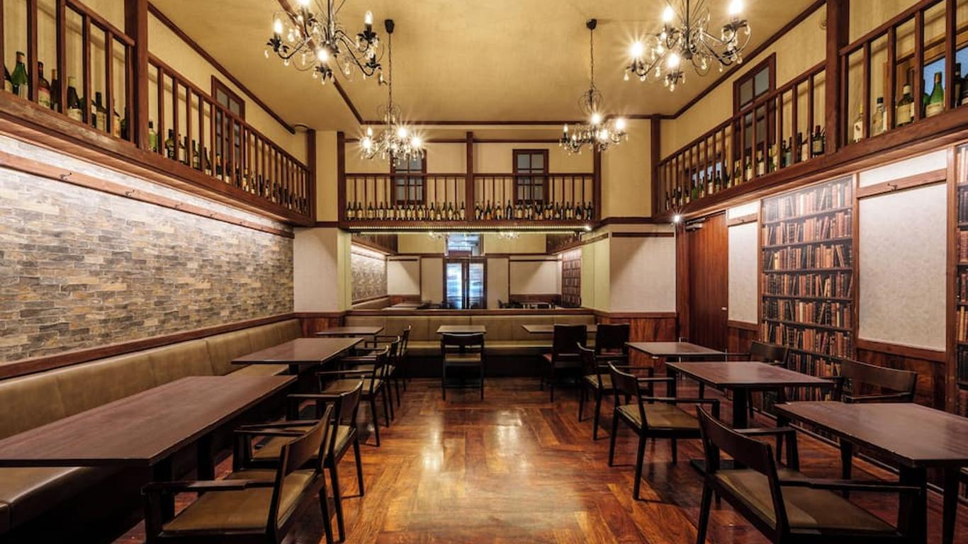 the b 博多飯店