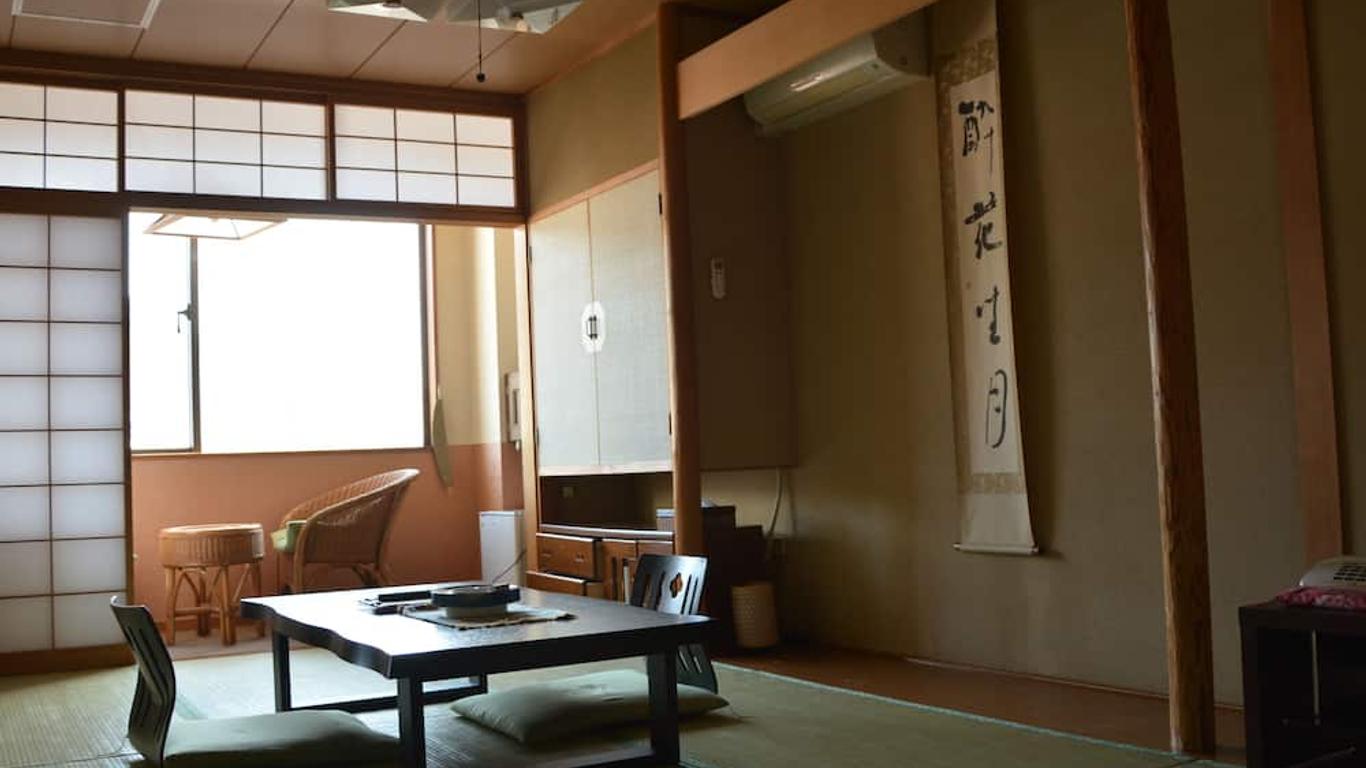 宿屋茶花