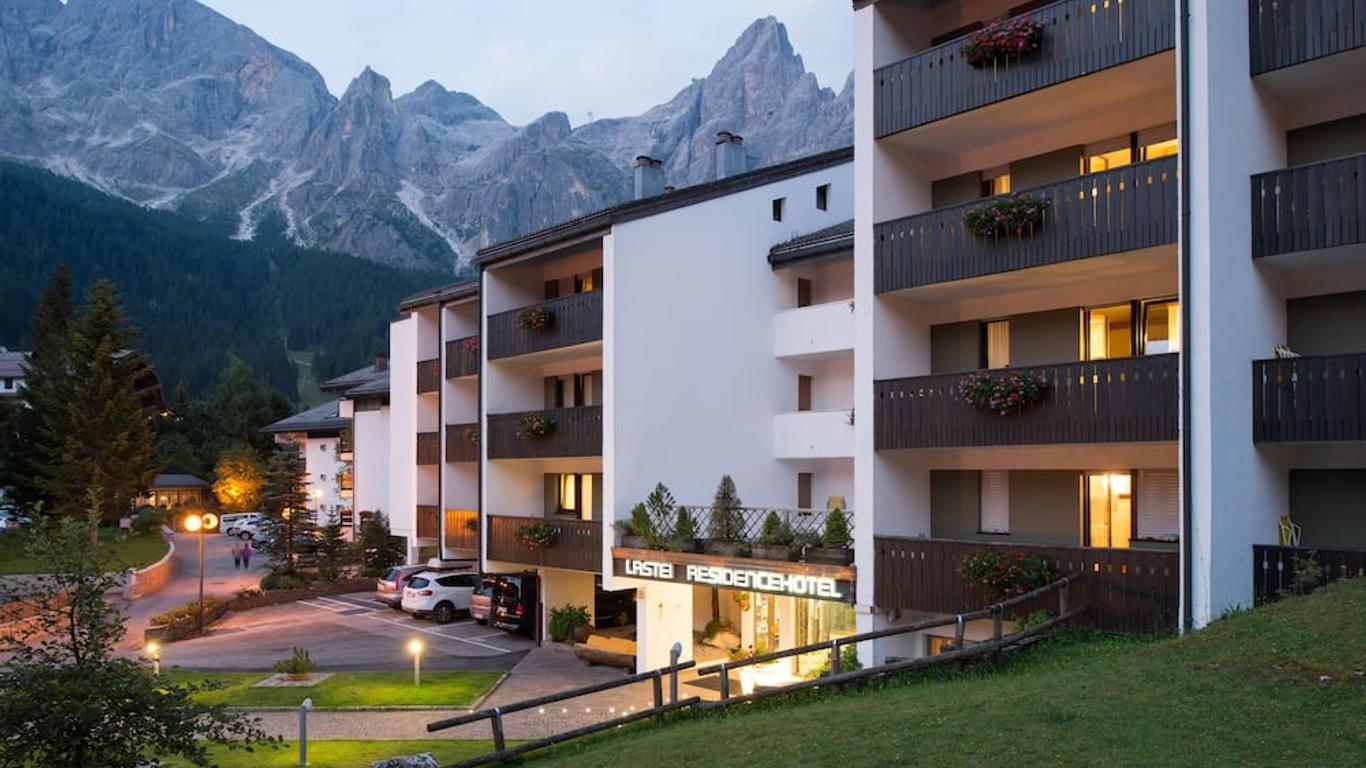 萊斯特住宅旅館 - 聖馬蒂諾迪卡斯特羅扎
