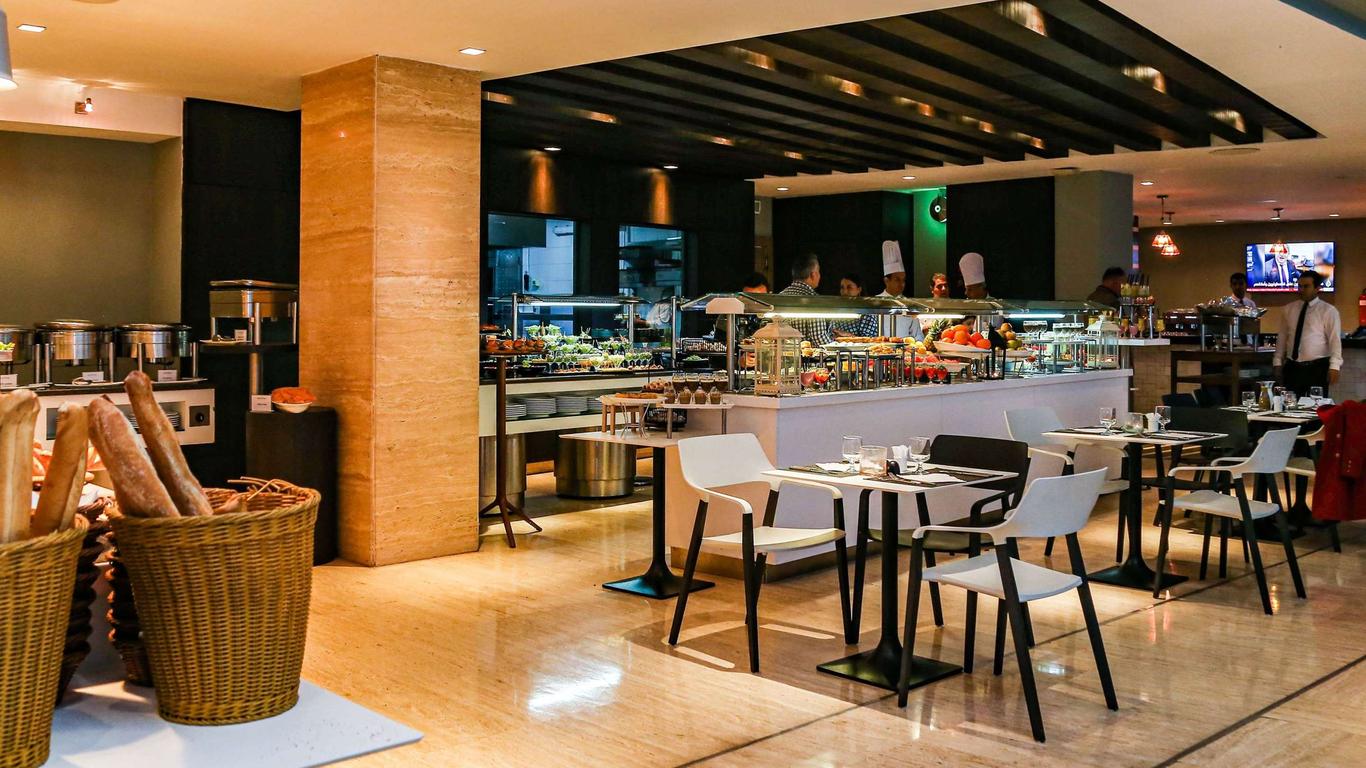 突尼斯諾富特酒店 - 突尼斯
