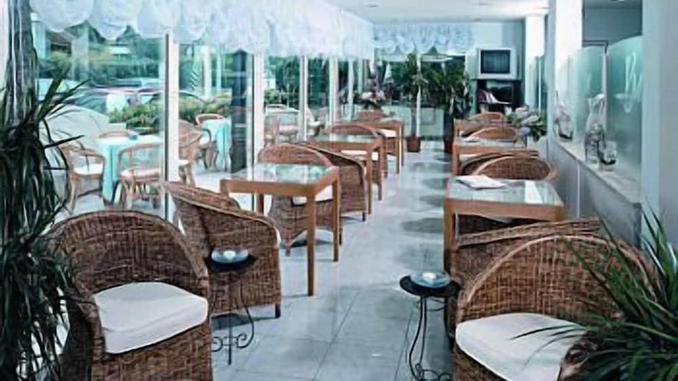 馬雷別墅酒店 - 里喬內