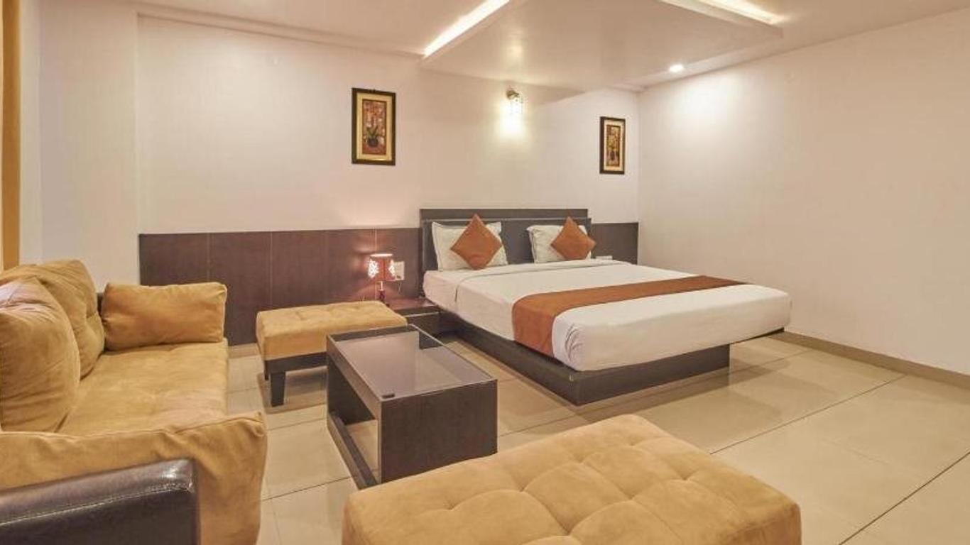 Hotel Aavass Inn Paradise
