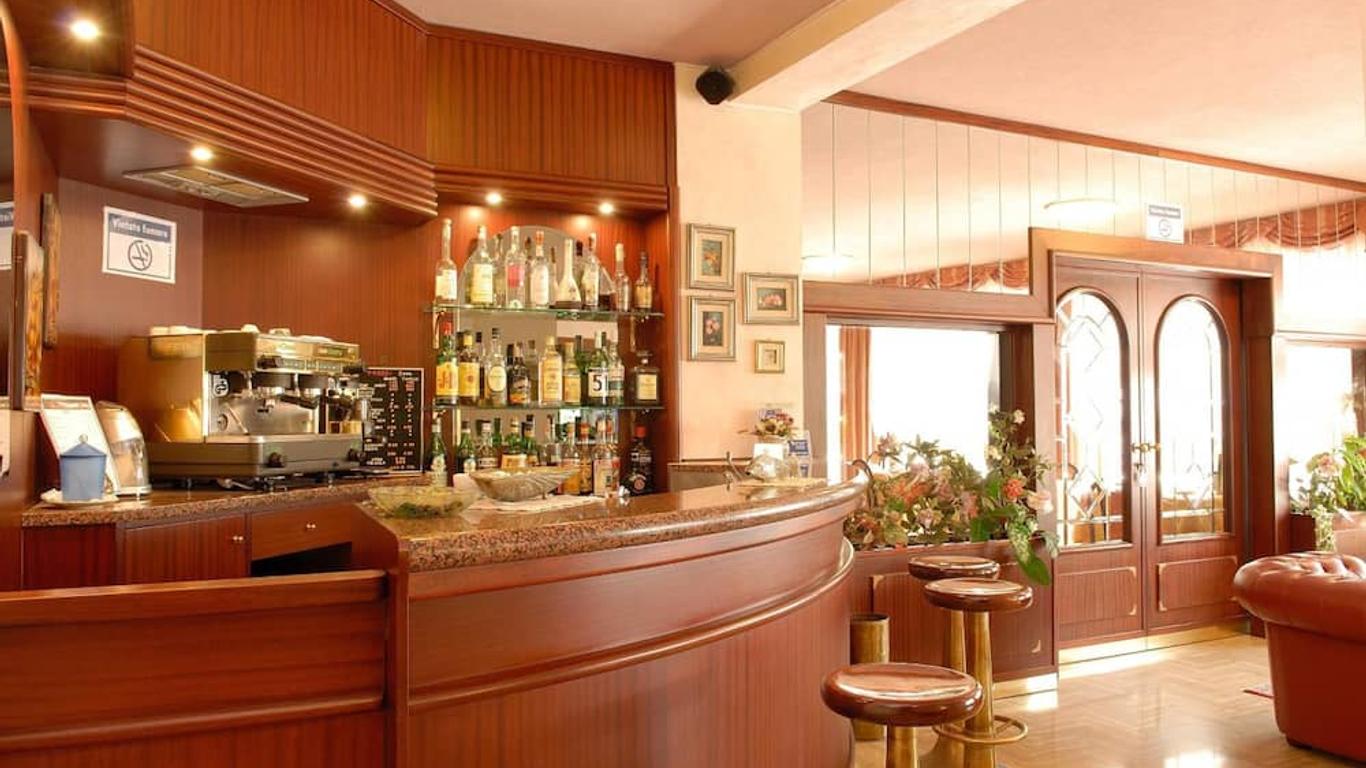 Hotel Cristallo - 維拉茲