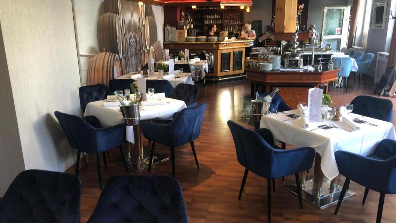 萊比錫雷斯登斯酒店
