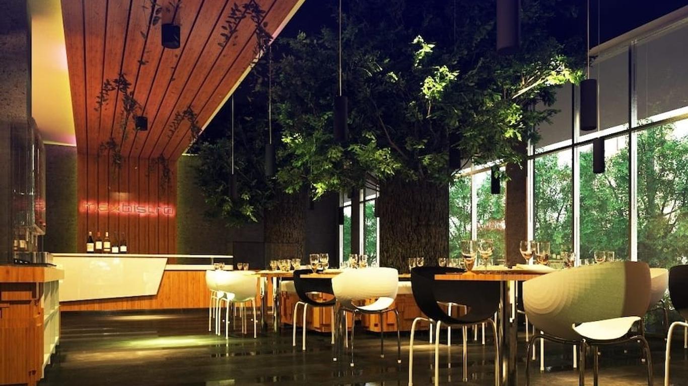 瑪瑯邁克斯萬酒店 - 萬隆