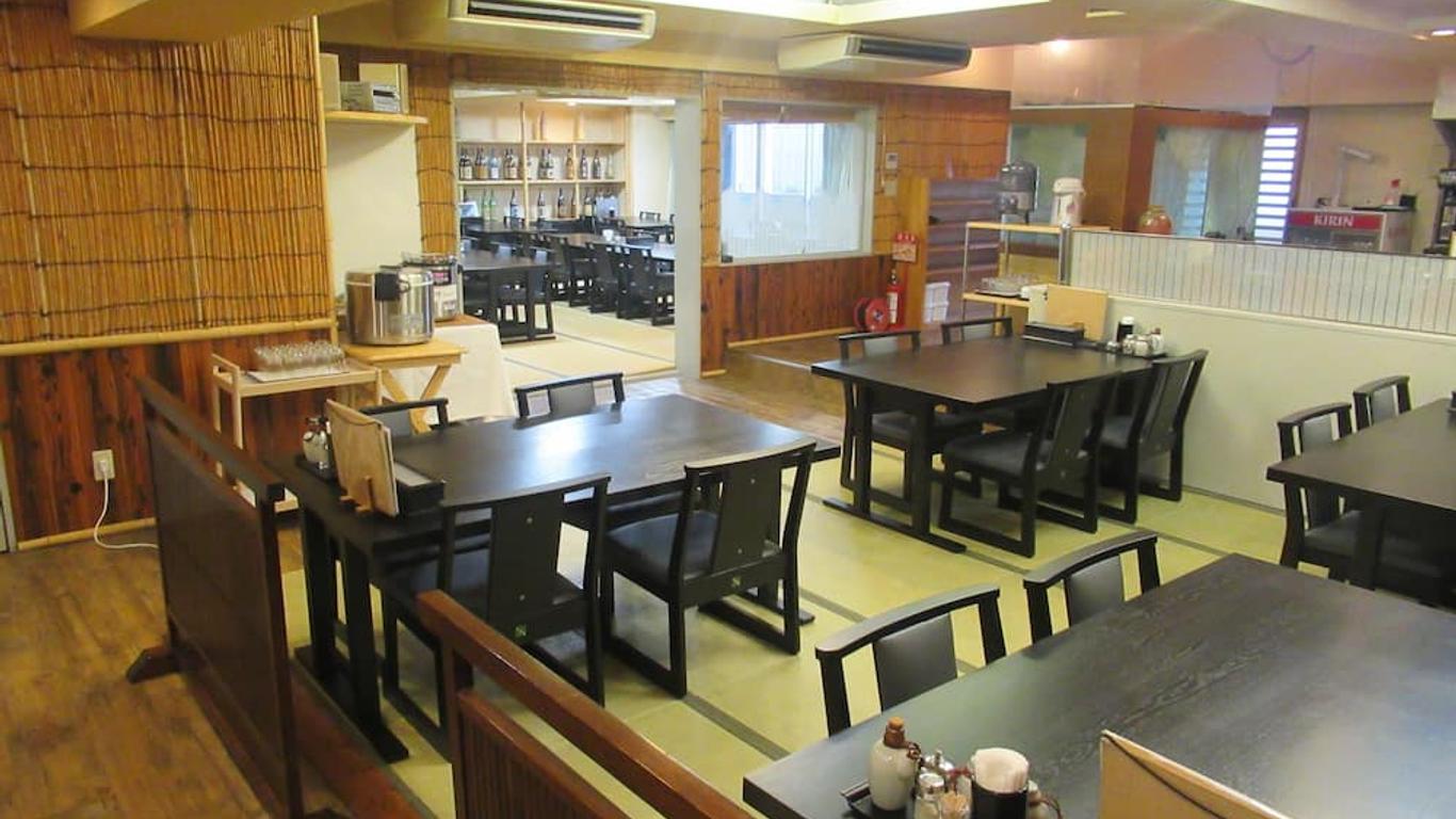 鶴崎酒店