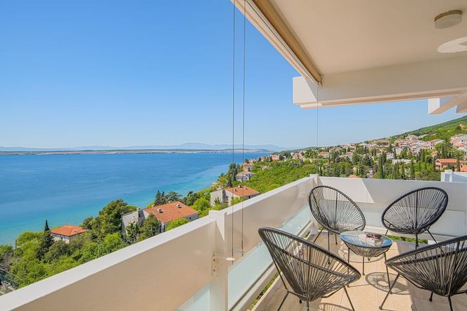 歐姆利卡酒店 - 茨里克韋尼察