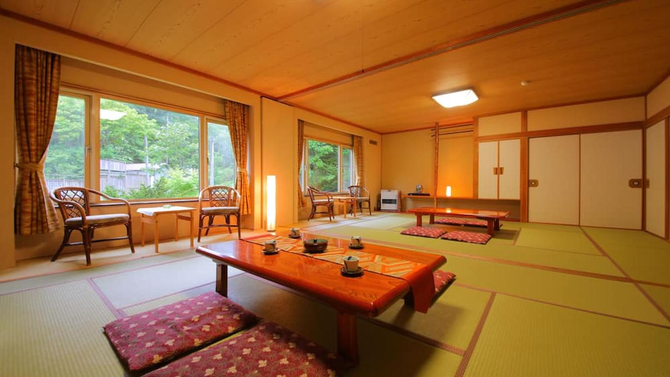 山靜館