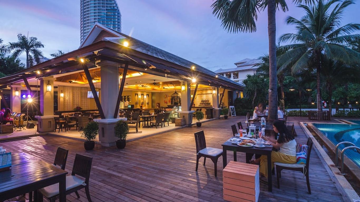 拉文答臘海灘渡假酒店 - 薩塔希普