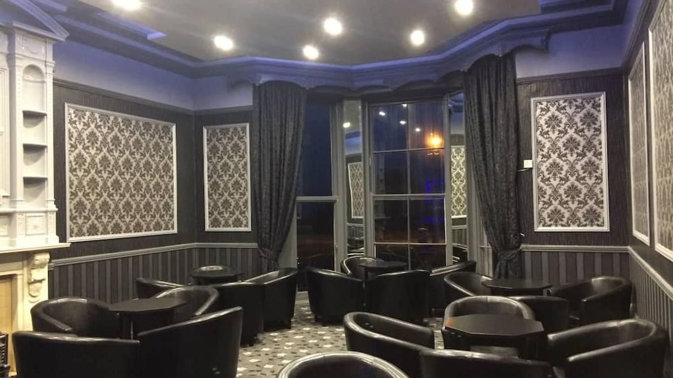 The Carlton Hotel - 福克斯通