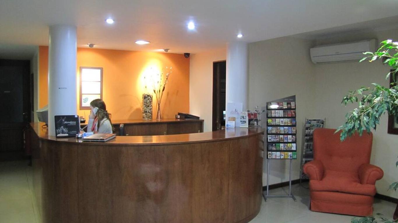 圖恩克蘭公寓酒店 - 曼多薩