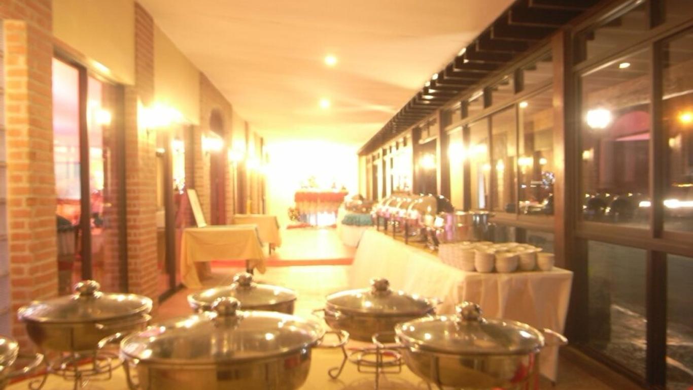 Alfonso Hotel