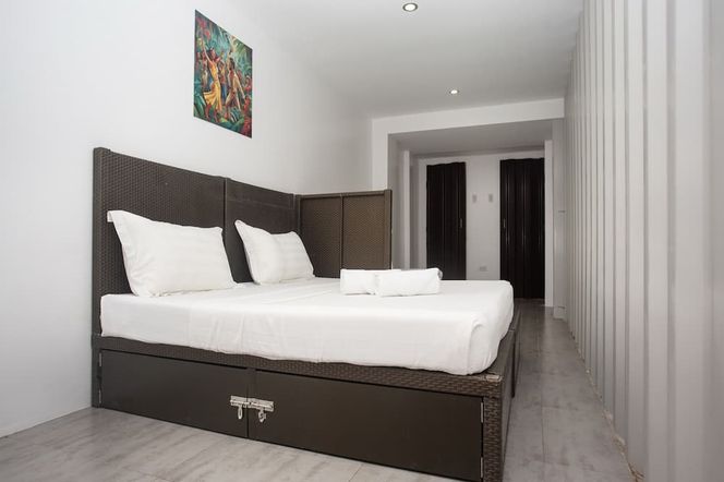 長灘島奇萊克斯背包客旅舍