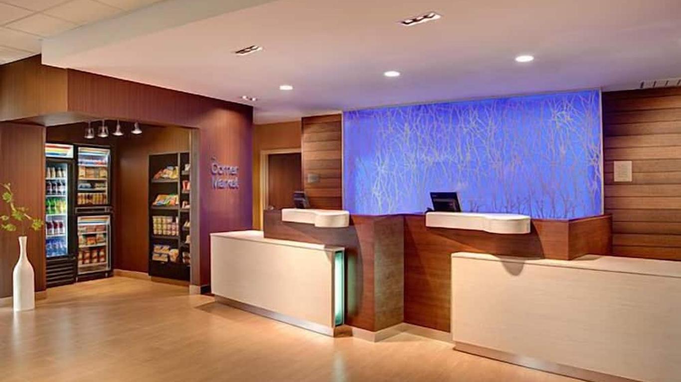 尼加拉瀑布萬豪套房費爾菲爾德酒店 - 尼加拉瀑布