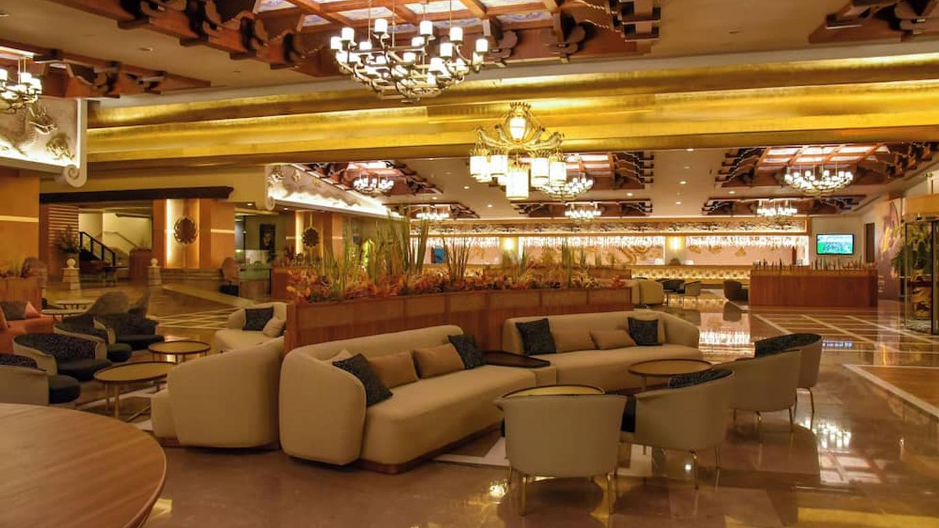御龍大酒店 - 式 - 賽德