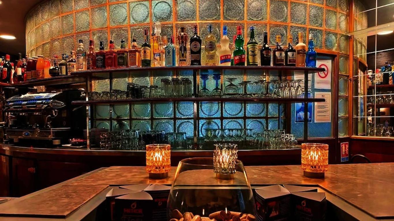 雷澤爾弗酒店