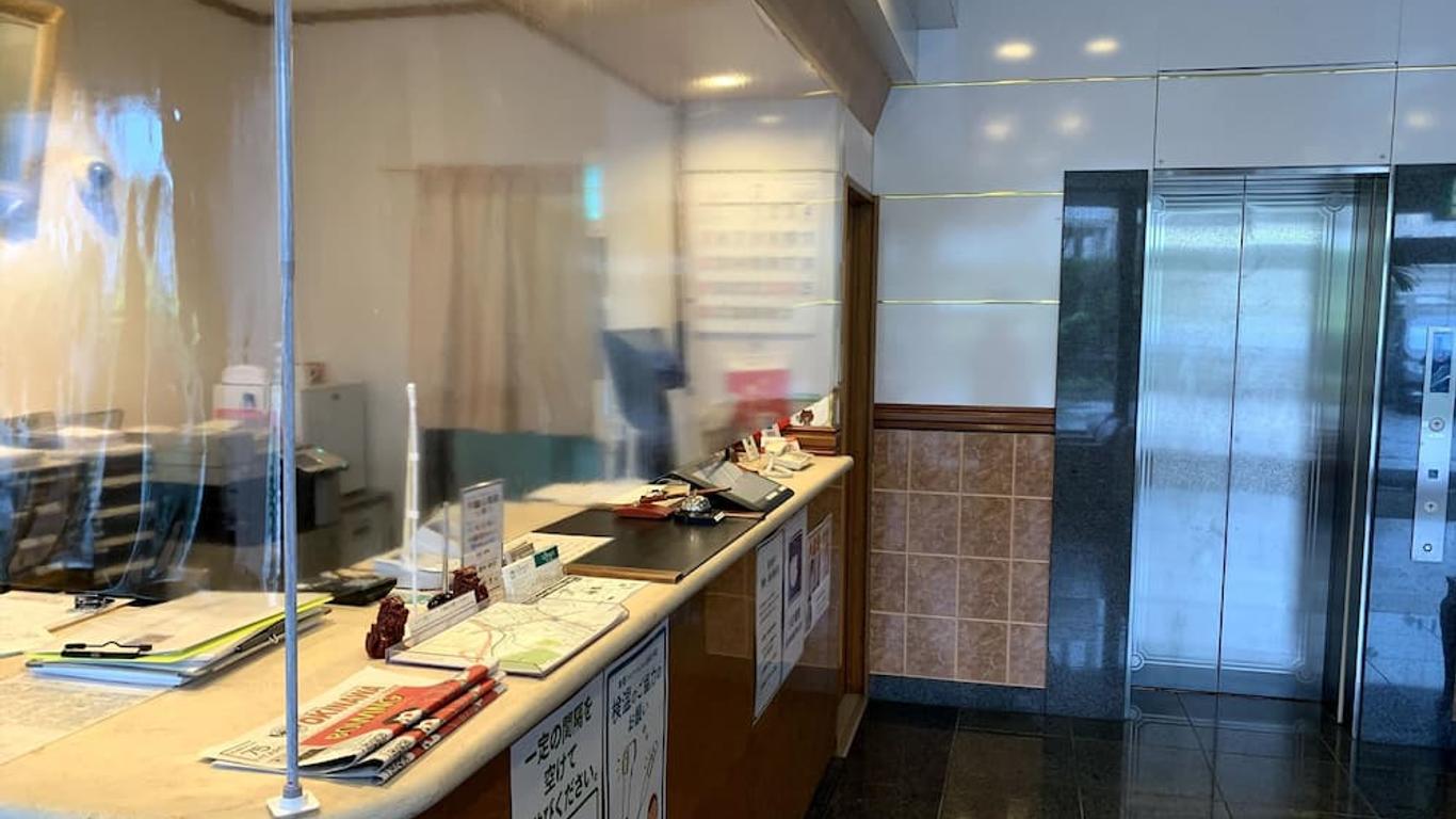 皇冠大沖繩飯店