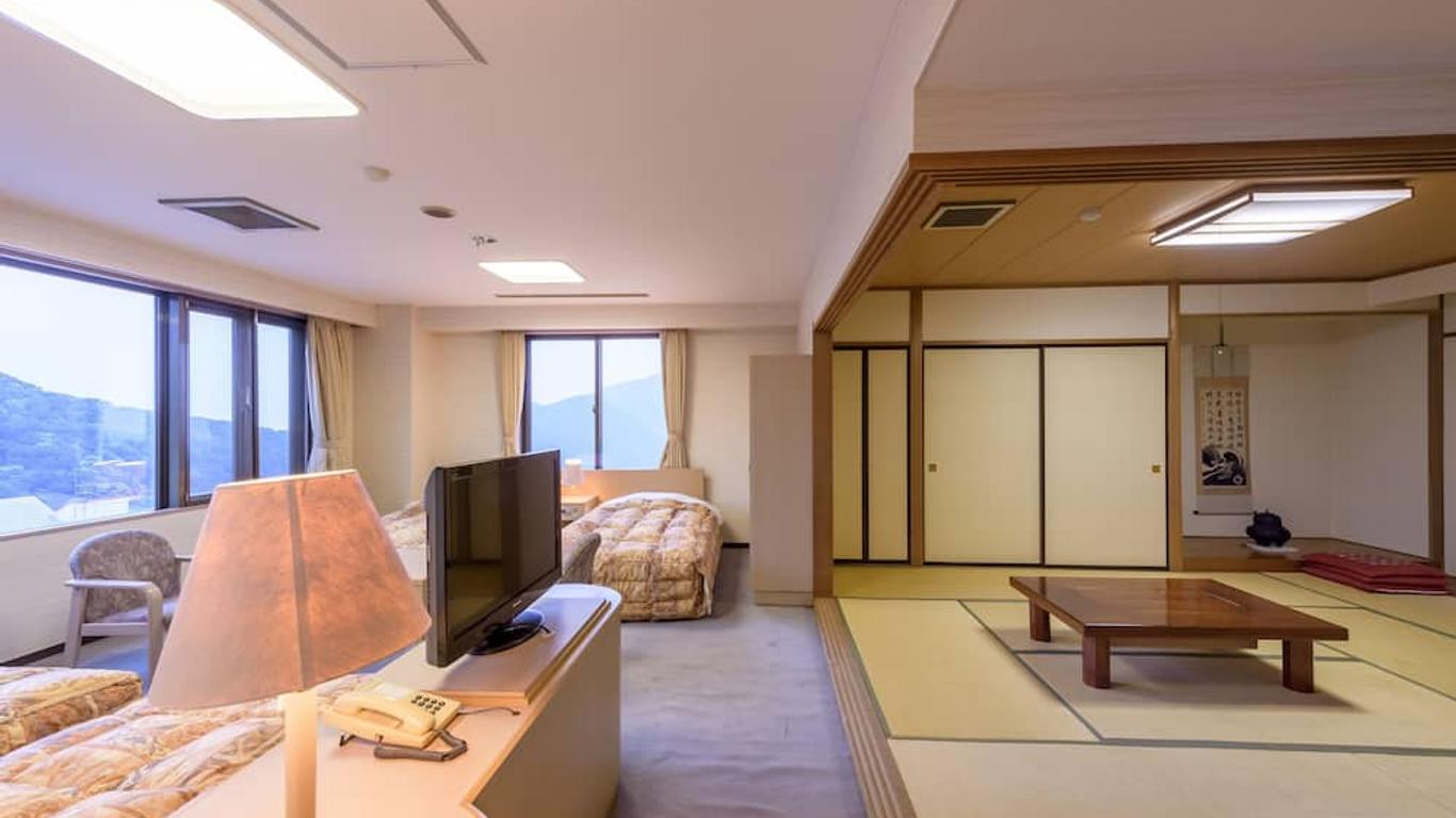 田川酒店