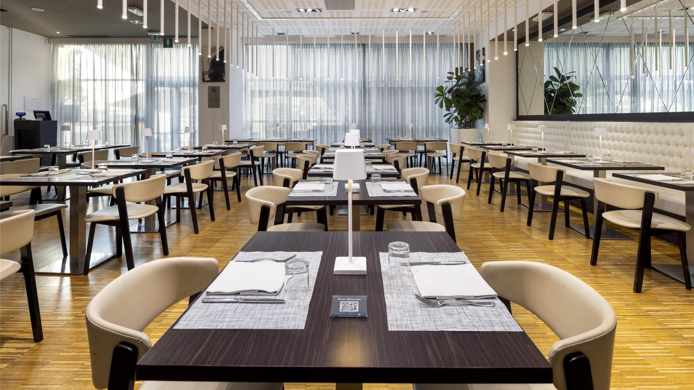 CHC 機場貝斯特韋斯特高級酒店 - 吉那歐