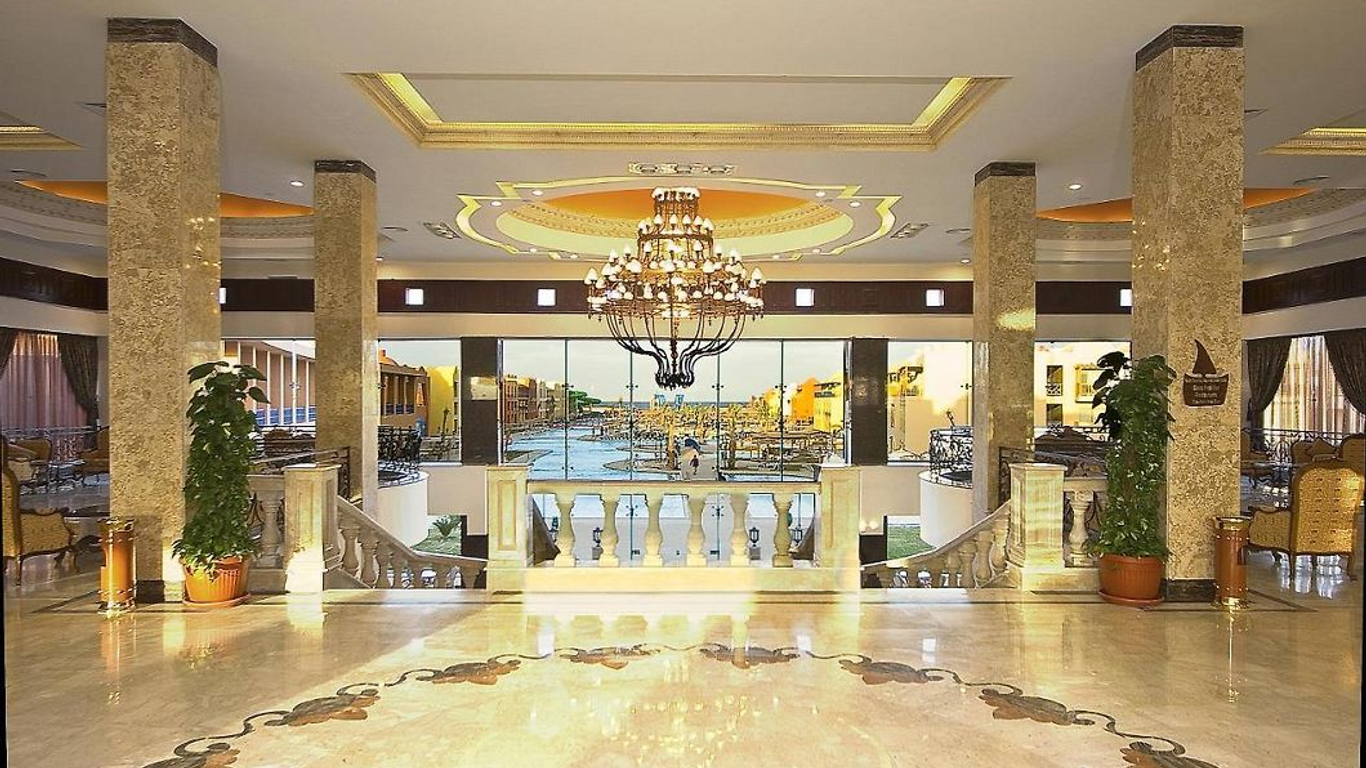 鐵達尼海灘 Spa 飯店