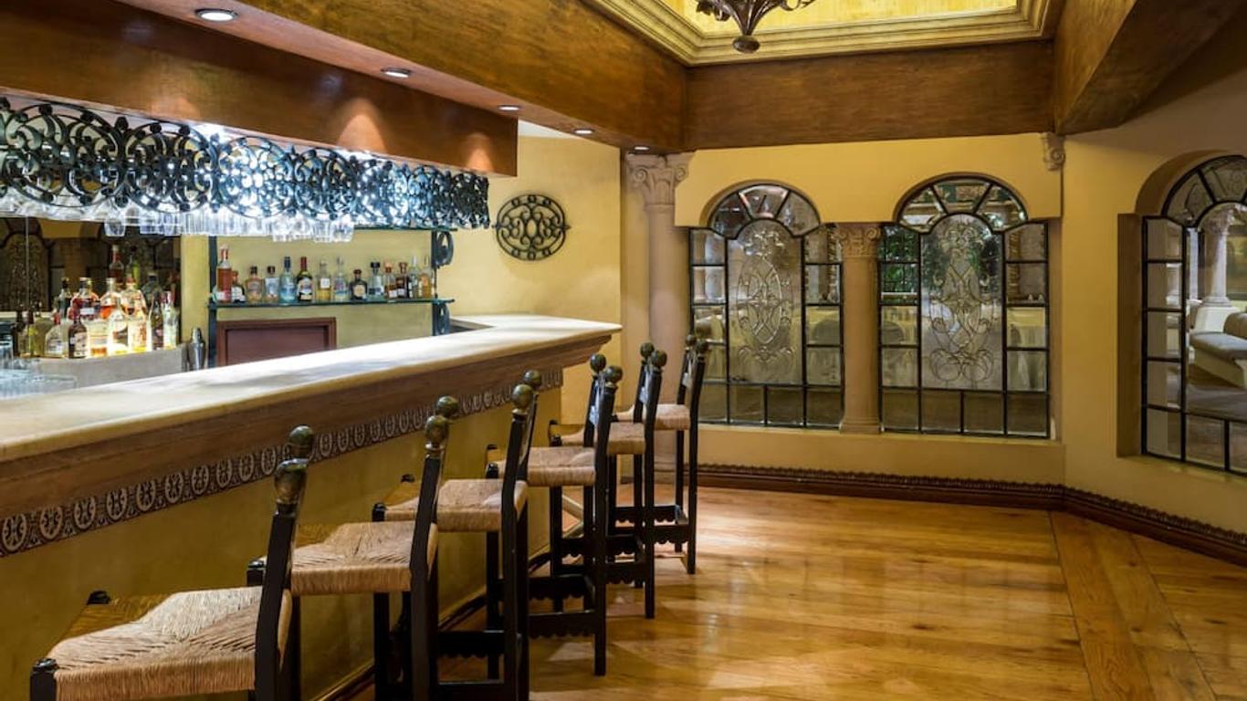 阿瓜斯卡達特斯金塔皇家酒店 - 阿瓜斯卡連特斯
