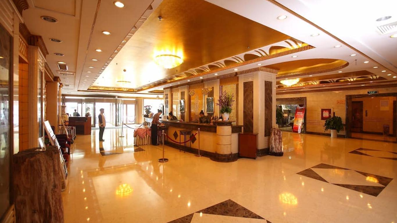 青島山孚大酒店