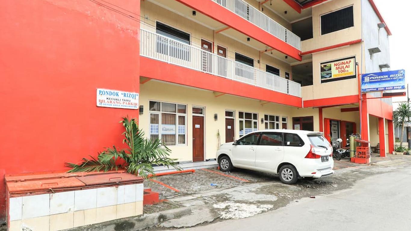 Penginapan Pondok Rizqi Syariah