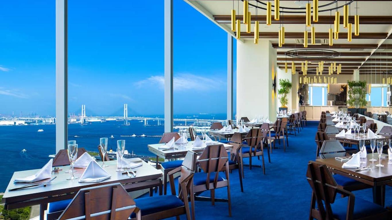 Apa酒店及度假村〈橫濱灣塔〉