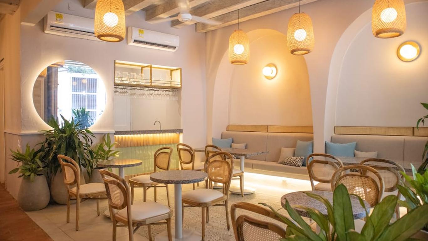 曼蒂拉艾斯坦西亞飯店