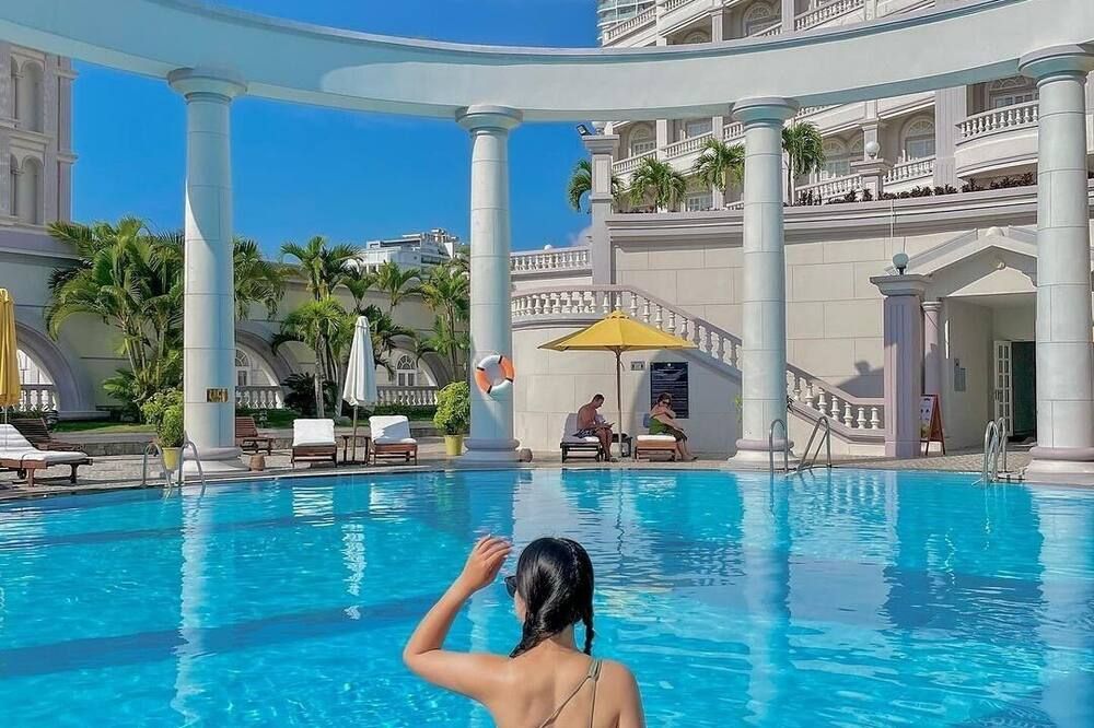 董里海灘日出溫泉酒店 - 芽莊