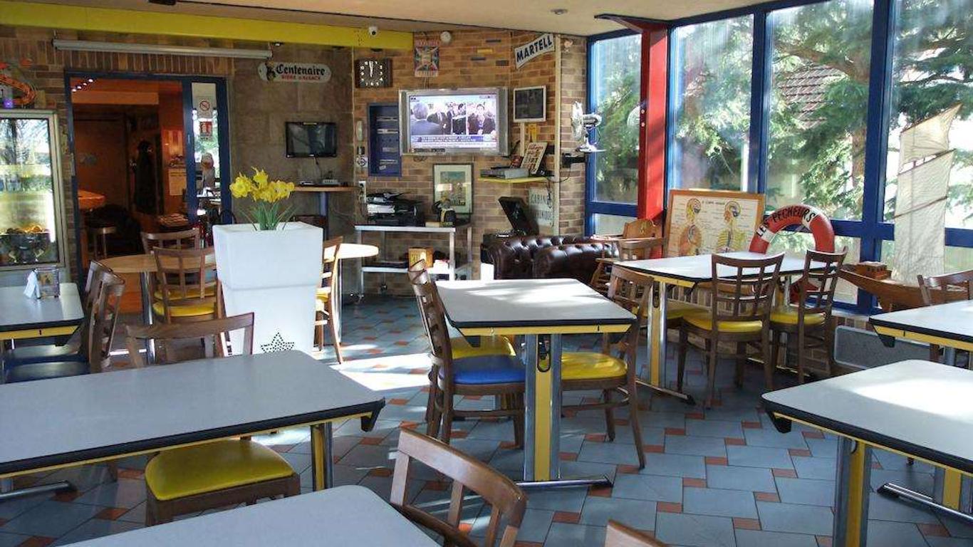 伏爾泰酒店 - 雷恩