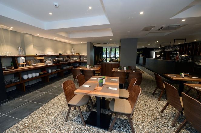 亞歷山大 II 飯店