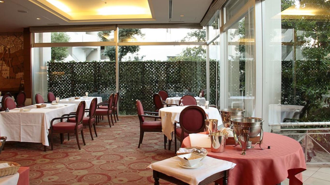 Hotel Kitano Plaza Rokkoso 酒店 - 神戶