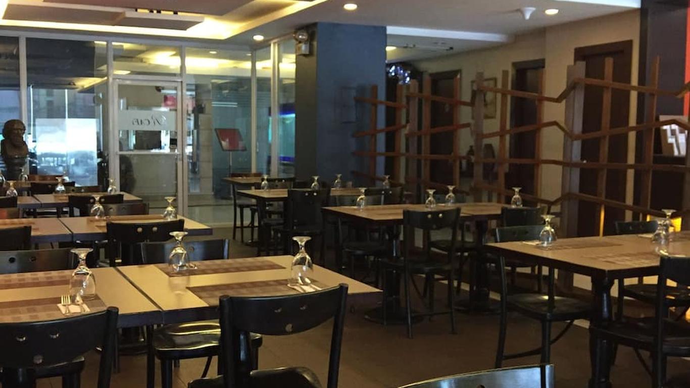 洛賓達樂公寓酒店 - 奎松市