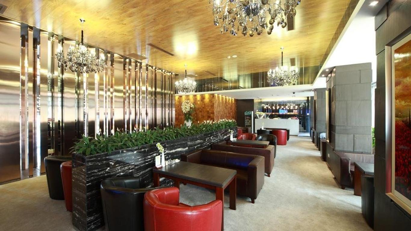 泉塘紫鑫四季酒店