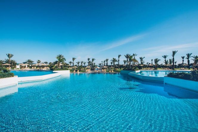 伊波羅之星艾爾曼蘇皇家酒店 - 馬迪亞