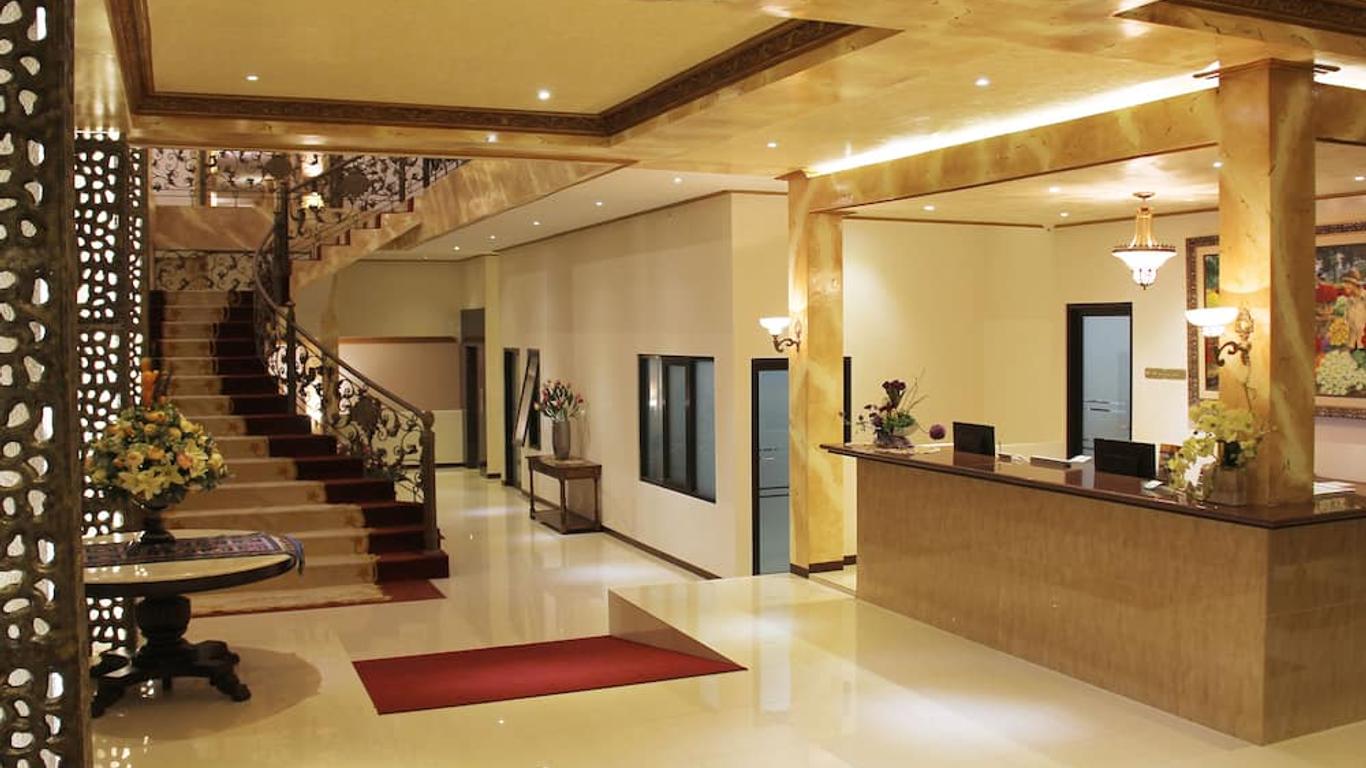贊姆贊姆酒店及會議中心 - 巴圖