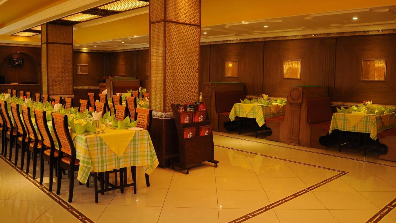費米納飯店