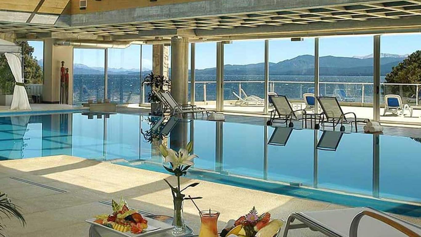 酋長英納科雅兒湖酒店 - 巴里羅切