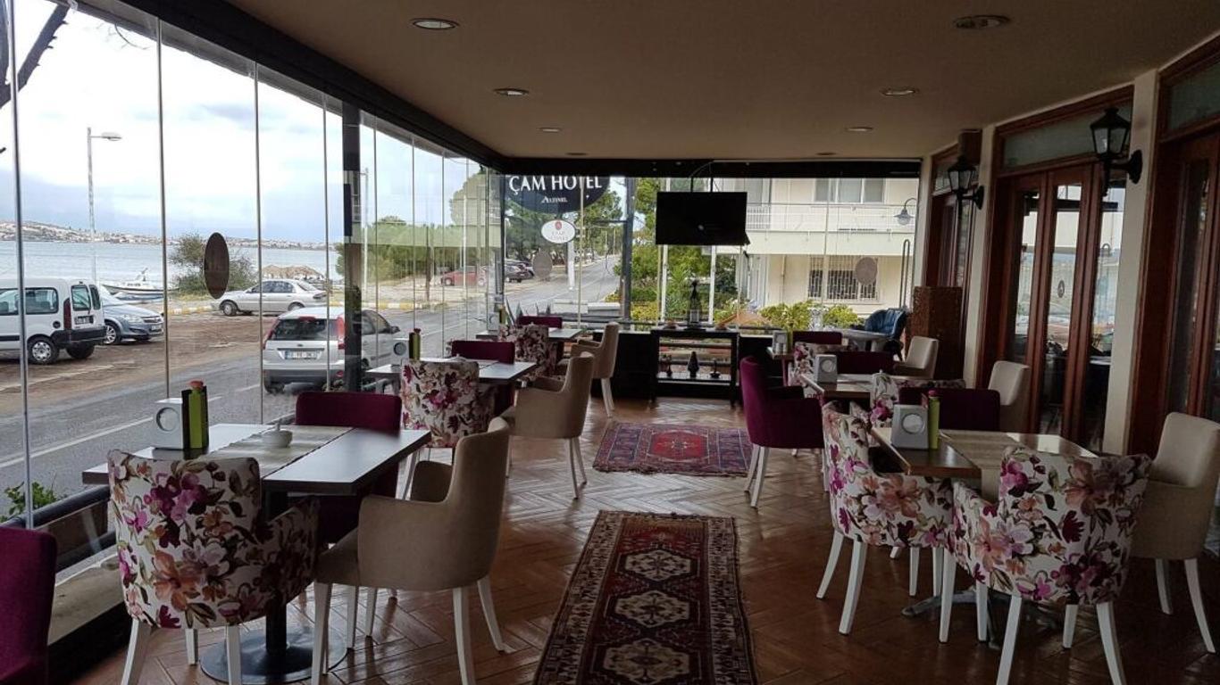 艾塔佩阿提尼爾卡姆飯店