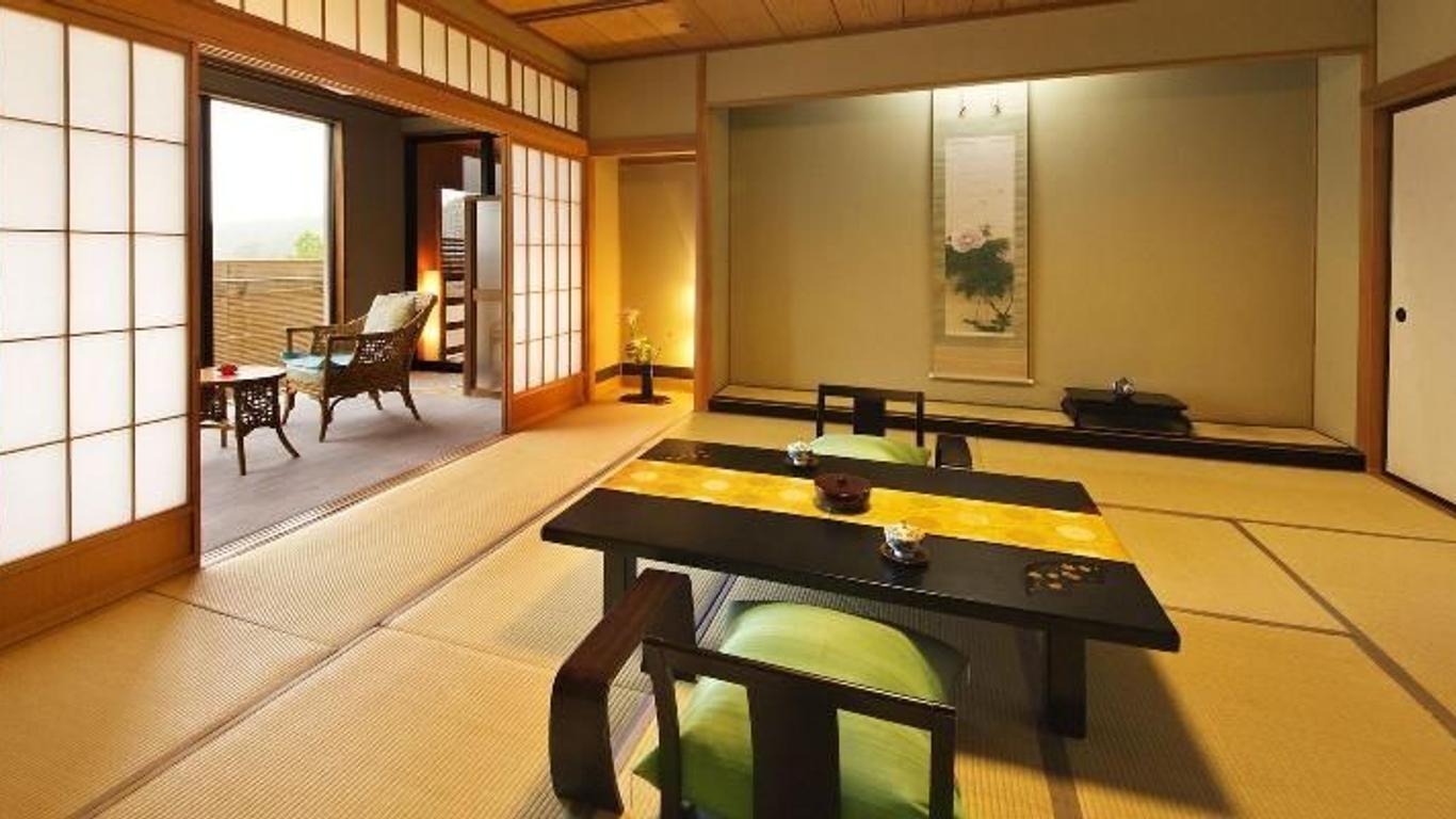 辻屋花乃庄酒店 - 小松